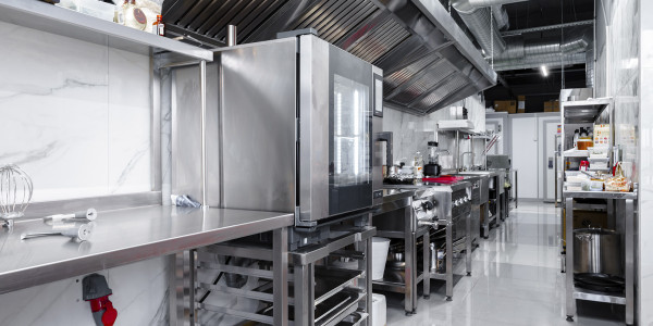 Limpiezas de Conductos de Extracción y Ventilación Parcent · Cocina de Guarderías